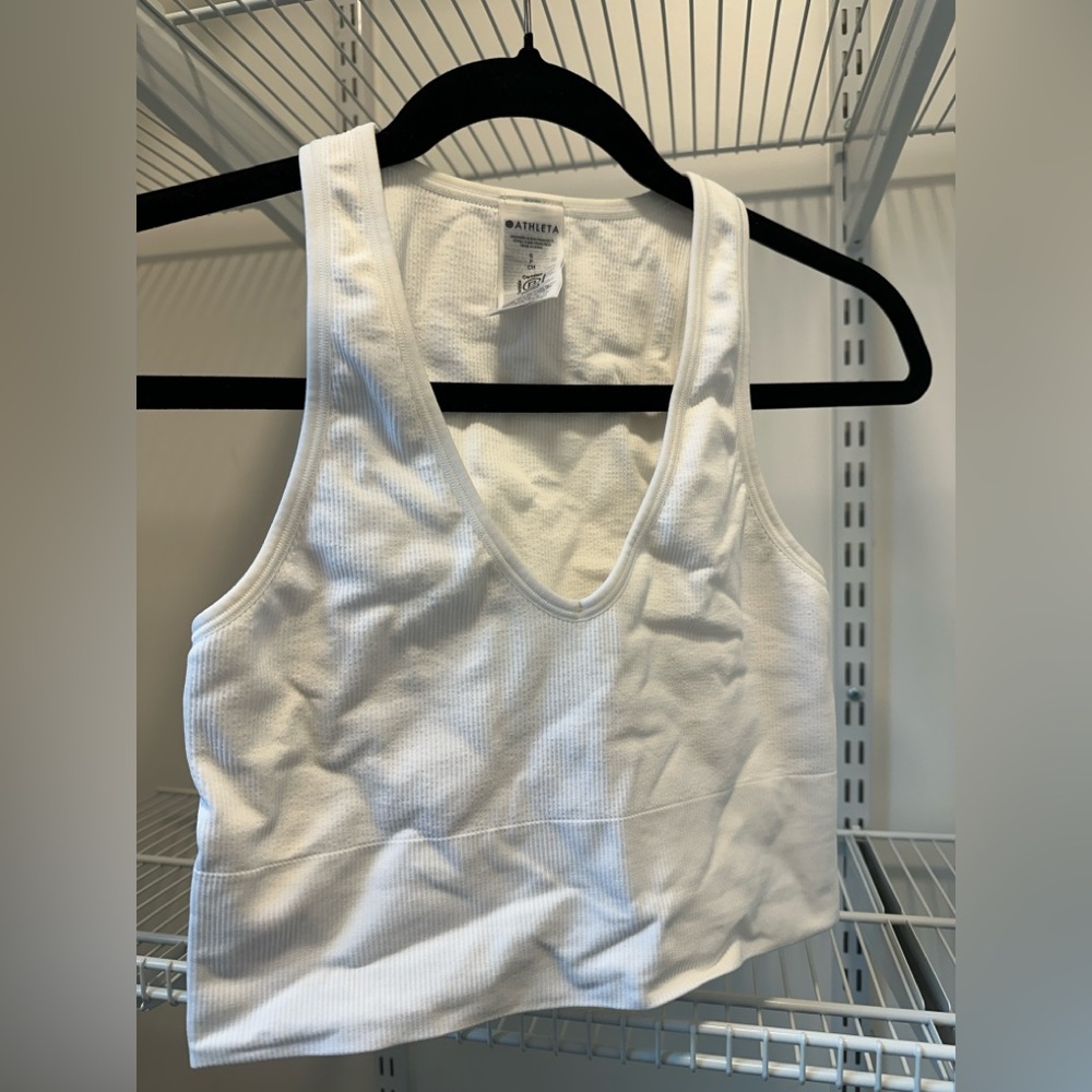 Athleta Aurora Seamless Crop Rib Tank in bright white, size small